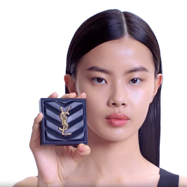 Discover the new YSL Beauty All Hours Hyper Finish powder