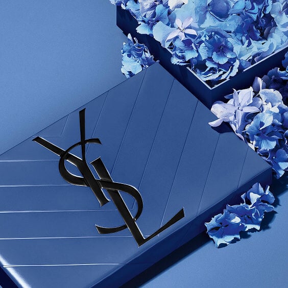 Close-up of a personalized YSL MYSLF Le Parfum
bottle, engraved with 'A.B.', showcasing the art of
luxury gifting.